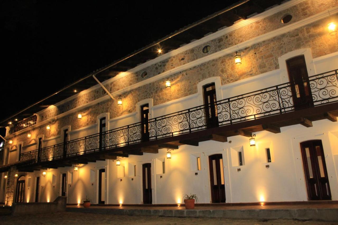 Hotel Atzalan 外观 照片
